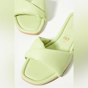 Seycheles leather sandals, size 9